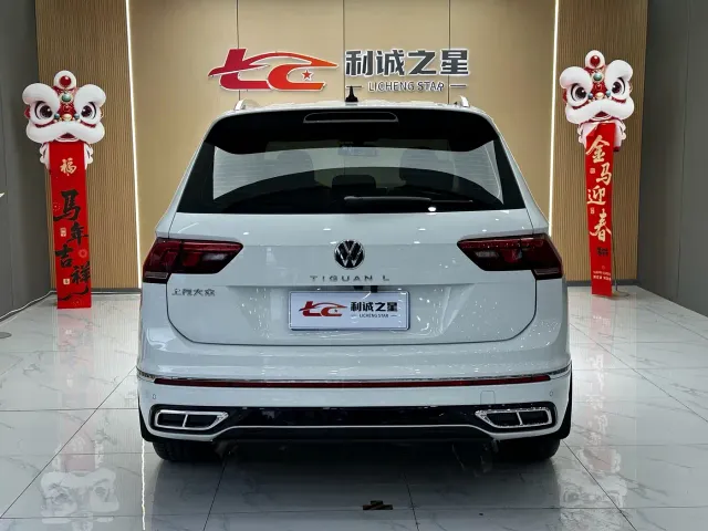 Volkswagen Tiguan L — Фото автомобиля 5