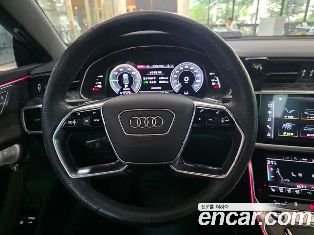 Audi A7 — Фото автомобиля 12