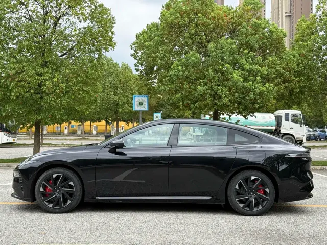 Dongfeng Yipai eπ007 2024 620Pro Edition — Фото автомобиля 7