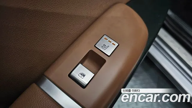 Hyundai Grandeur — Фото автомобиля 19