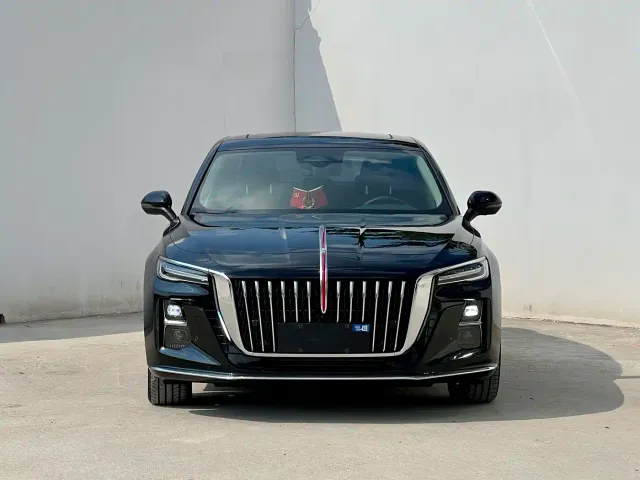 Hongqi H5 — Фото автомобиля 2