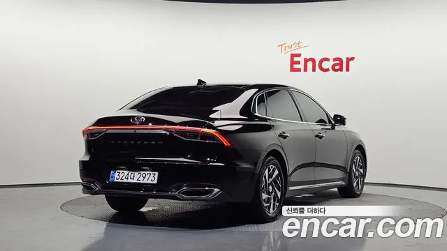 Hyundai Grandeur (New) Hybrid — Фото автомобиля 2
