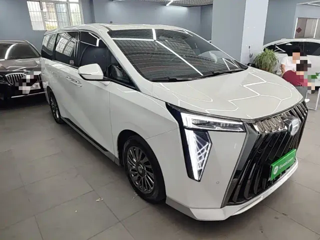 GAC Trumpchi M8 — Фото автомобиля 3