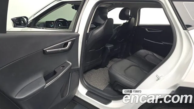 Kia EV6 — Фото автомобиля 17