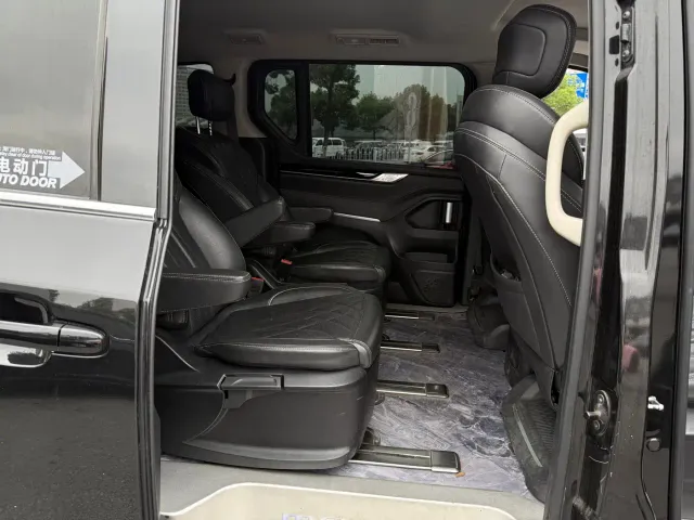 Maxus G20 — Фото автомобиля 6