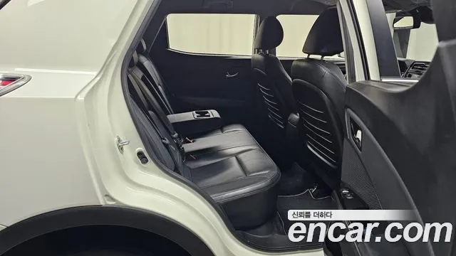 KG_Mobility_Ssangyong TIBOLI Very New Tivoli Бензин 1.5 2WD — Фото автомобиля 12