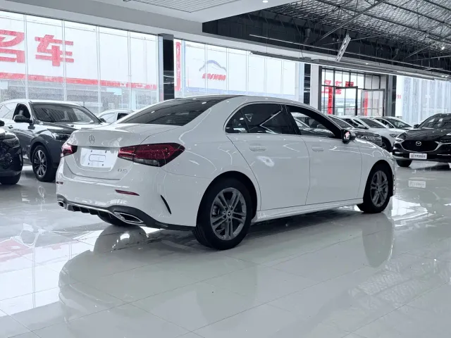 Mercedes-Benz A-Class — Фото автомобиля 15