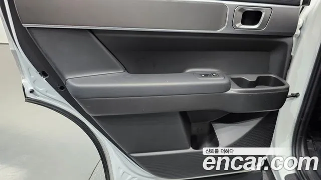 Hyundai Santafe — Фото автомобиля 24
