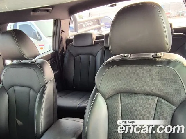 KG_Mobility_Ssangyong Rexton Новый Rexton Sport Khan Дизель 2.2 4WD — Фото автомобиля 10