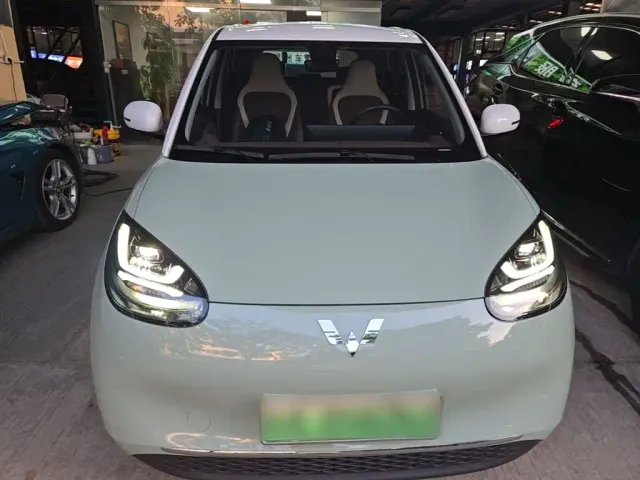 Wuling Bingo — Фото автомобиля 2