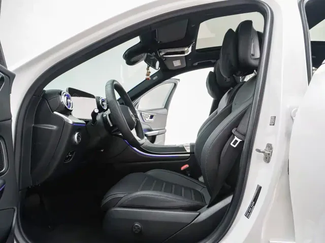Mercedes-Benz C-Class — Фото автомобиля 6