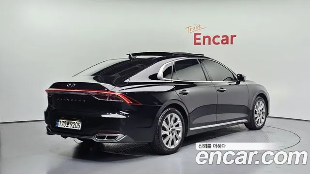Hyundai Grandeur — Фото автомобиля 2
