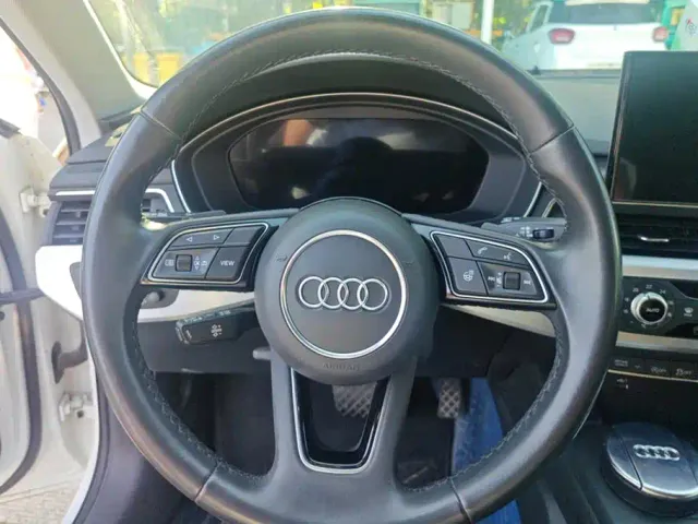 Audi A4L — Фото автомобиля 15