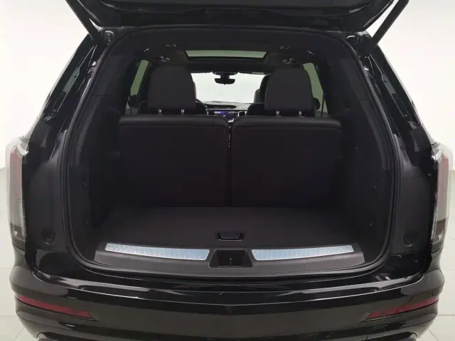 Cadillac XT6 — Фото автомобиля 16