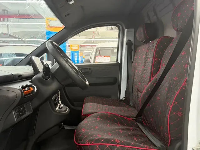 Dongfeng Dragon Glory 9S — Фото автомобиля 14