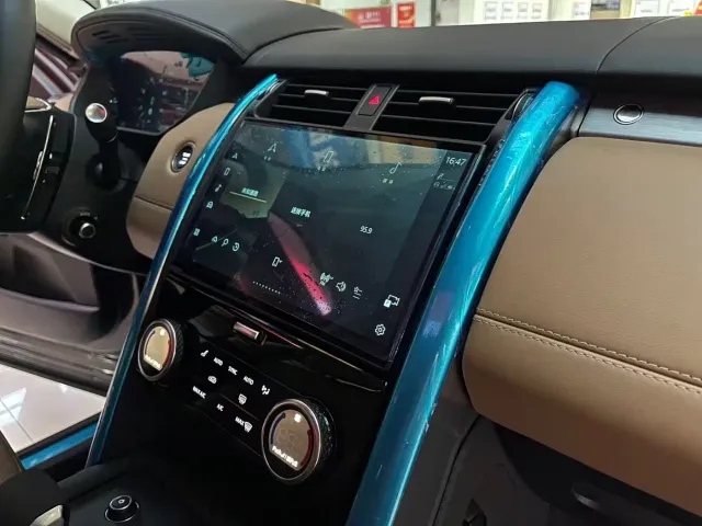 Land Rover Discovery — Фото автомобиля 27