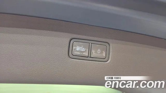 Genesis GV80 — Фото автомобиля 28