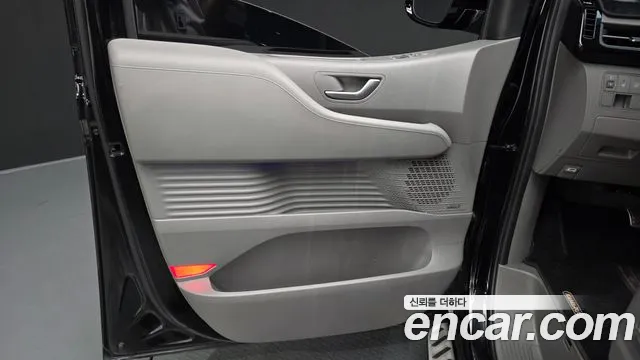 Hyundai Staria — Фото автомобиля 13