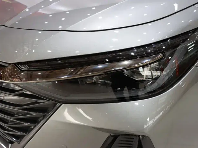 Chery Arrizo 8 — Фото автомобиля 7