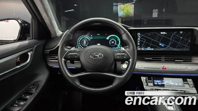 Hyundai Grandeur Grandeur (New) Hybrid — Фото автомобиля 12
