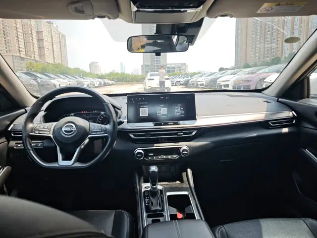 Nissan Teana — Фото автомобиля 5