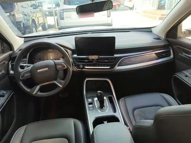 Haval H6 — Фото автомобиля 9