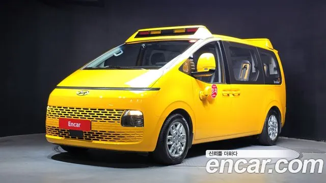 Фотография автомобиля — Hyundai Staria