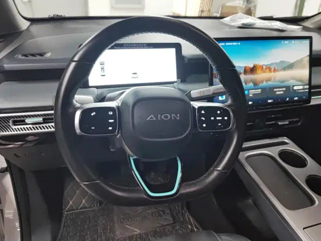 GAC Aion Y — Фото автомобиля 15