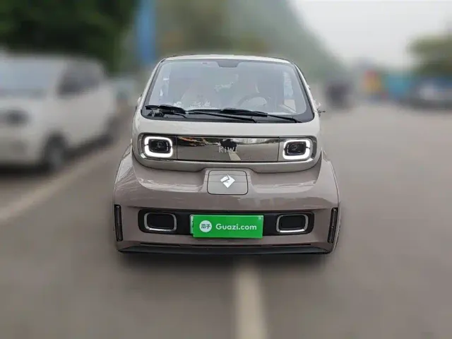 Baojun KiWi EV — Фото автомобиля 23