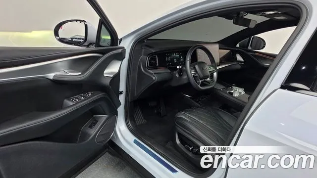 BYD Sealion 7 — Фото автомобиля 10