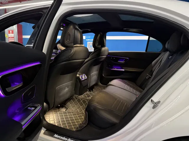 Mercedes-Benz C-Class — Фото автомобиля 10