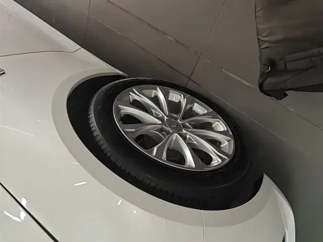 Cadillac CT5 — Фото автомобиля 22