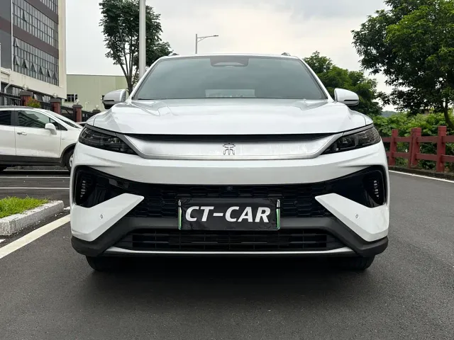 BYD Song Pro — Фото автомобиля 2