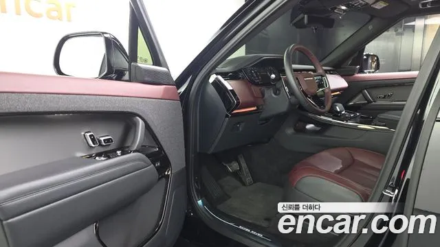 Land Rover Range Rover Sport — Фото автомобиля 10