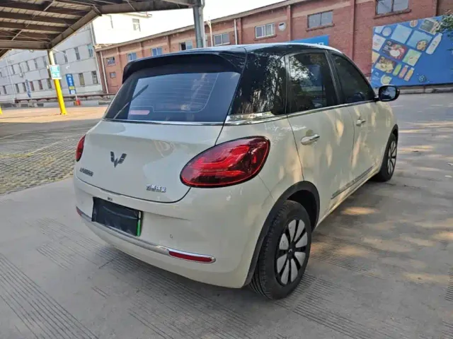 Wuling Bingo — Фото автомобиля 6