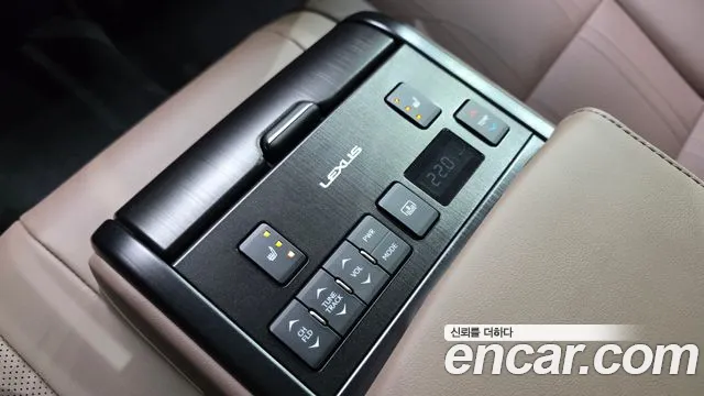 Lexus ES — Фото автомобиля 27