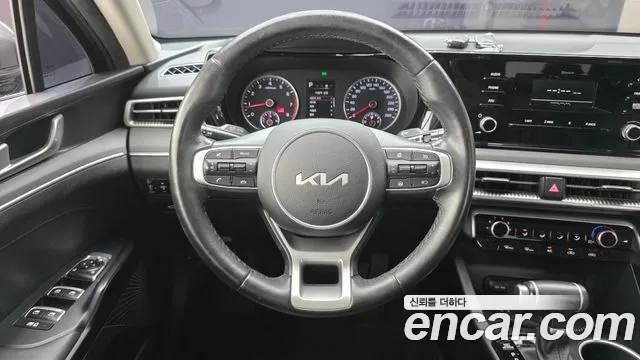 Kia K5 K5 3 поколение 2.0 LPI(Для проката) — Фото автомобиля 12