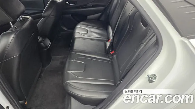 Hyundai AVANTE Avante (CN7) — Фото автомобиля 26