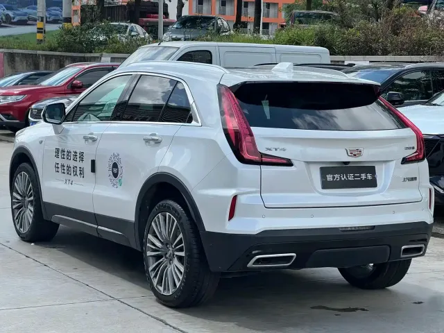 Cadillac XT4 — Фото автомобиля 6