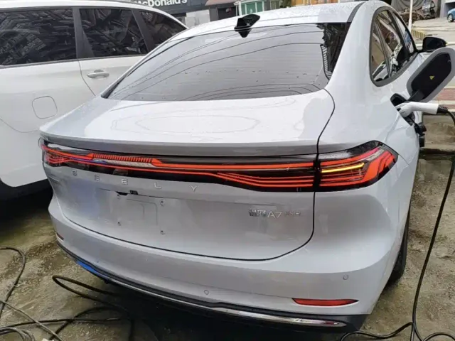 Geely Galaxy A7 — Фото автомобиля 5