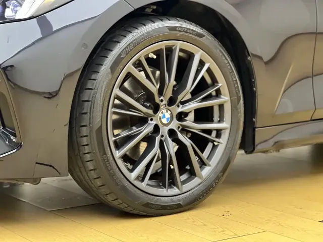 BMW 3 Series — Фото автомобиля 6