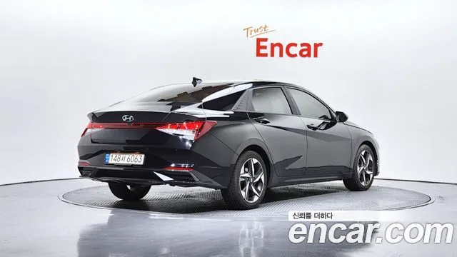 Hyundai AVANTE Avante (CN7) — Фото автомобиля 2