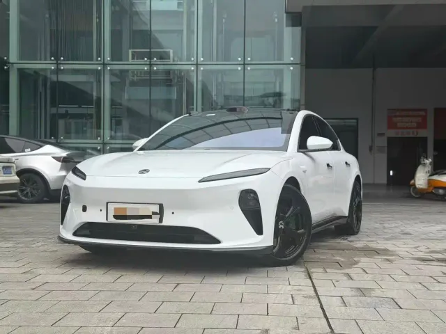 Фотография автомобиля — Nio ET5