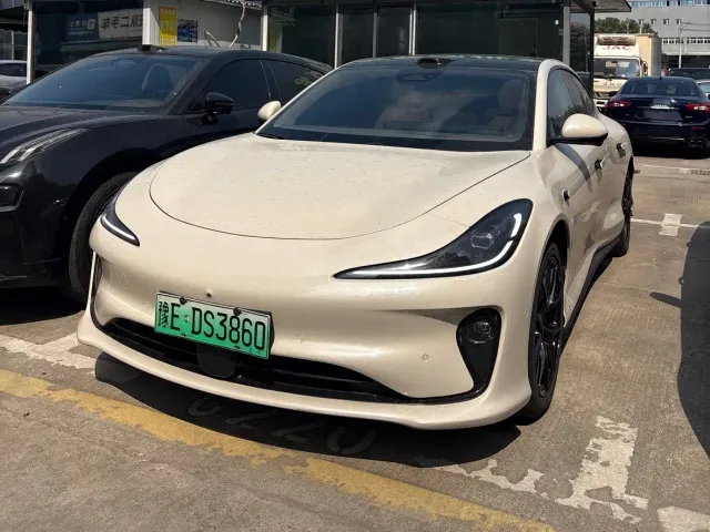 Фотография автомобиля — IM Motors L6