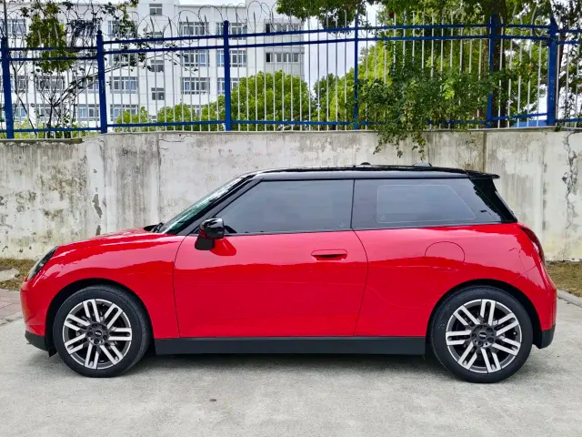 MINI Cooper — Фото автомобиля 7
