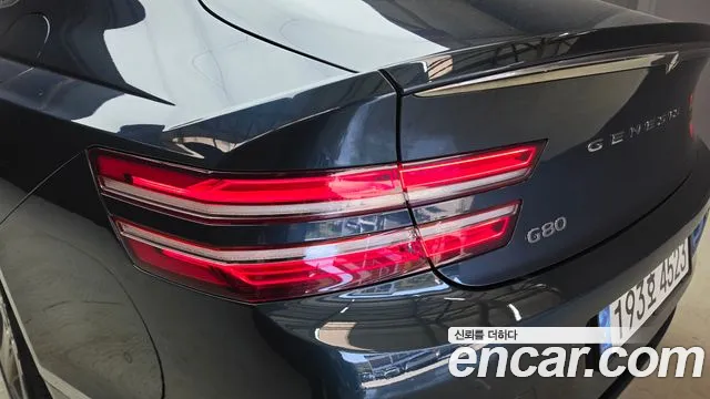 Genesis G80 RG3 — Фото автомобиля 8