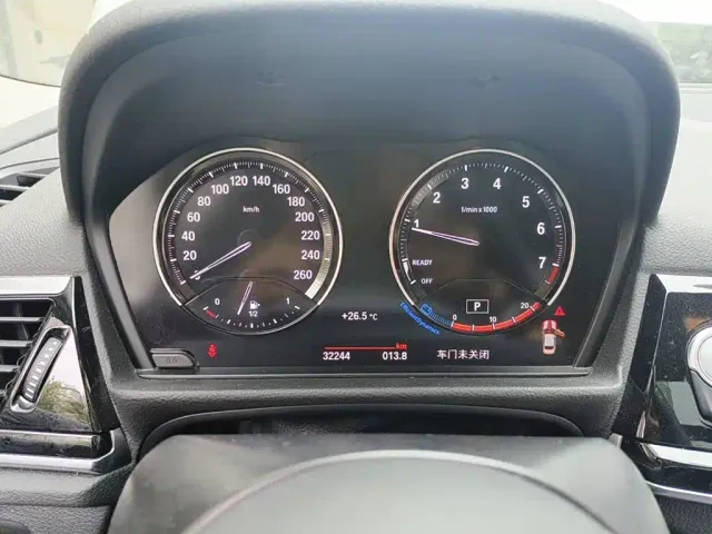 BMW 1 Series — Фото автомобиля 15