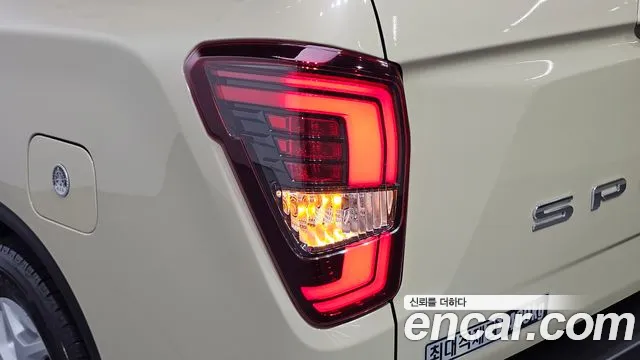 KG_Mobility_Ssangyong Rexton Новый Rexton Sport Дизель 2.2 4WD — Фото автомобиля 23