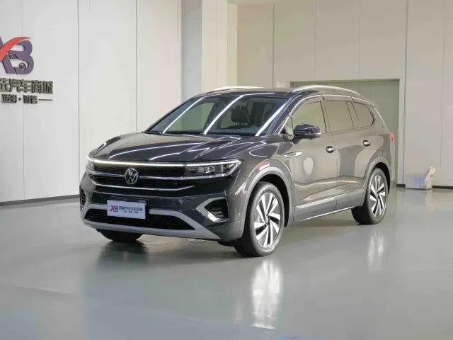 Фотография автомобиля — Volkswagen Talagon