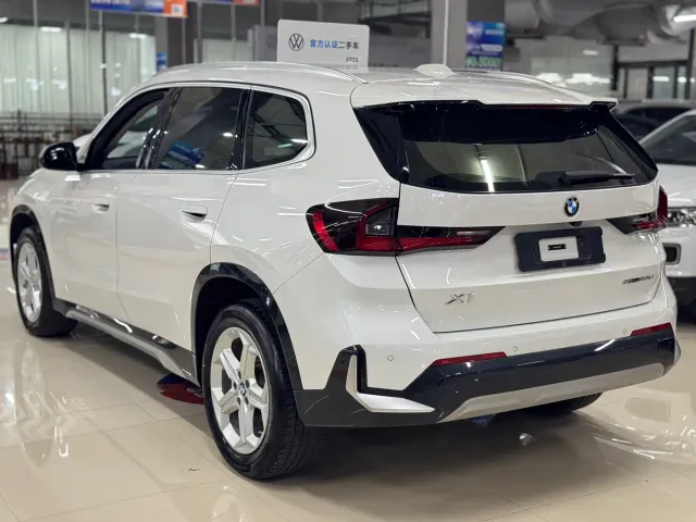 BMW X1 — Фото автомобиля 9